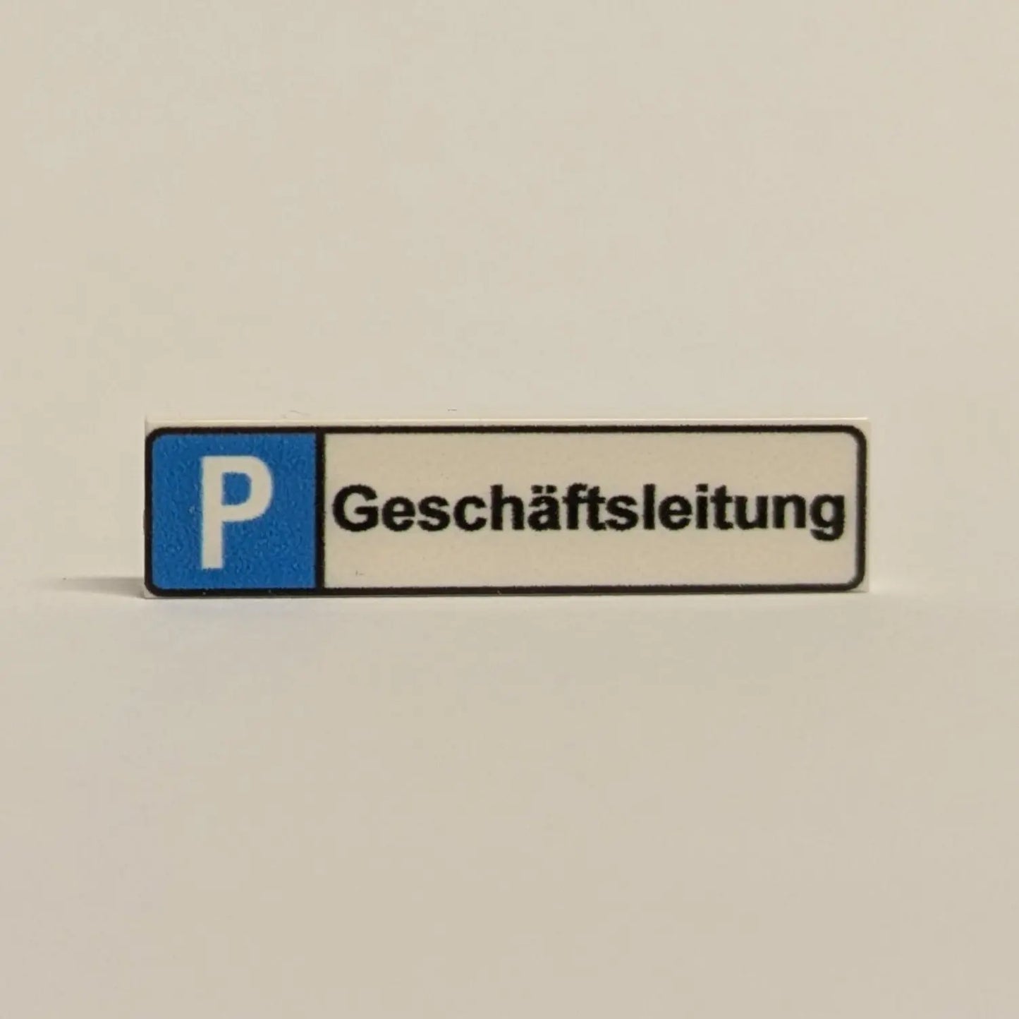 "Parkplatzkennzeichen" 1x4 Tile zur Auswahl Brickhunter.shop
