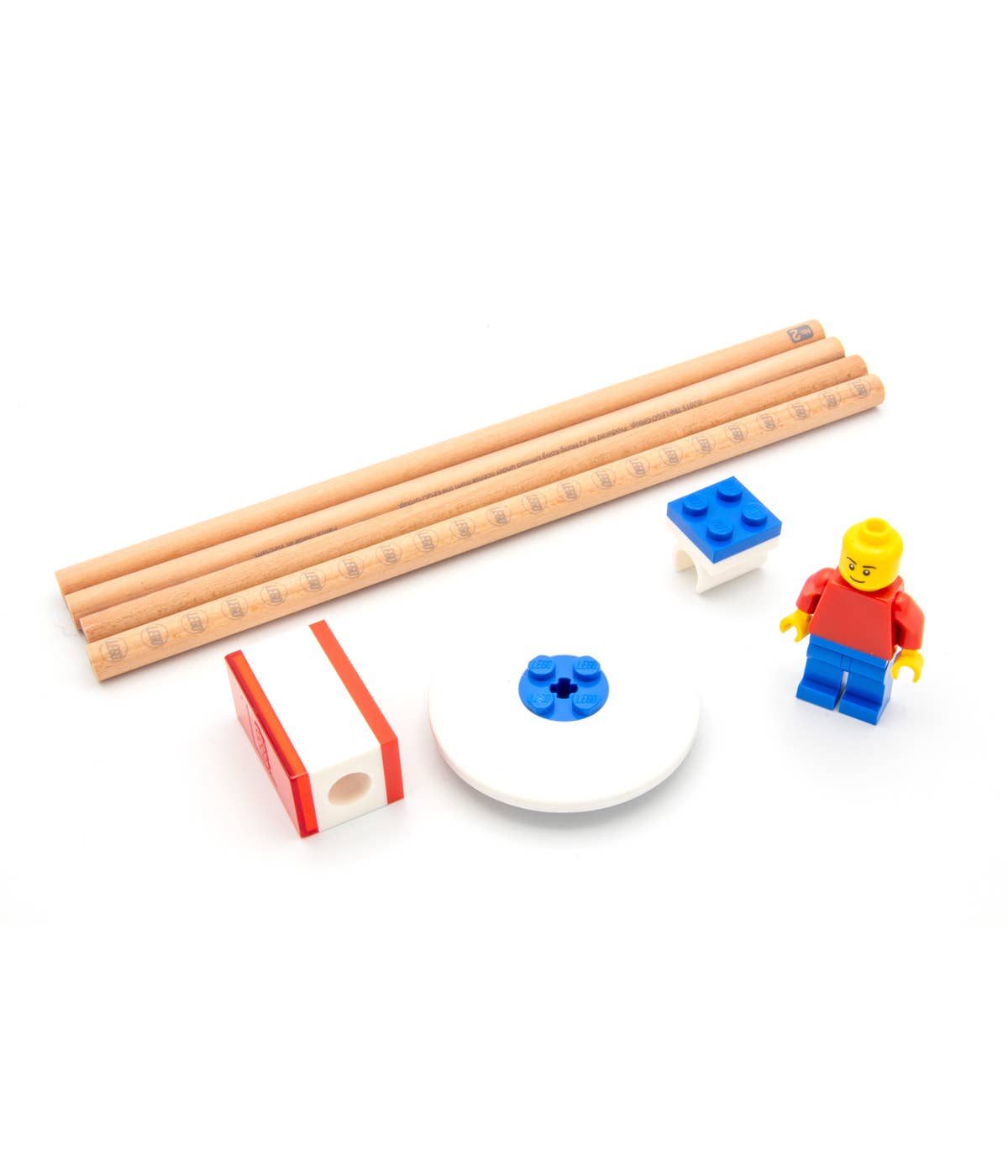LEGO® Schreibwarenset – 4 Bleistifte, Anspitzer & Radiergummi - Brickhunter.shop