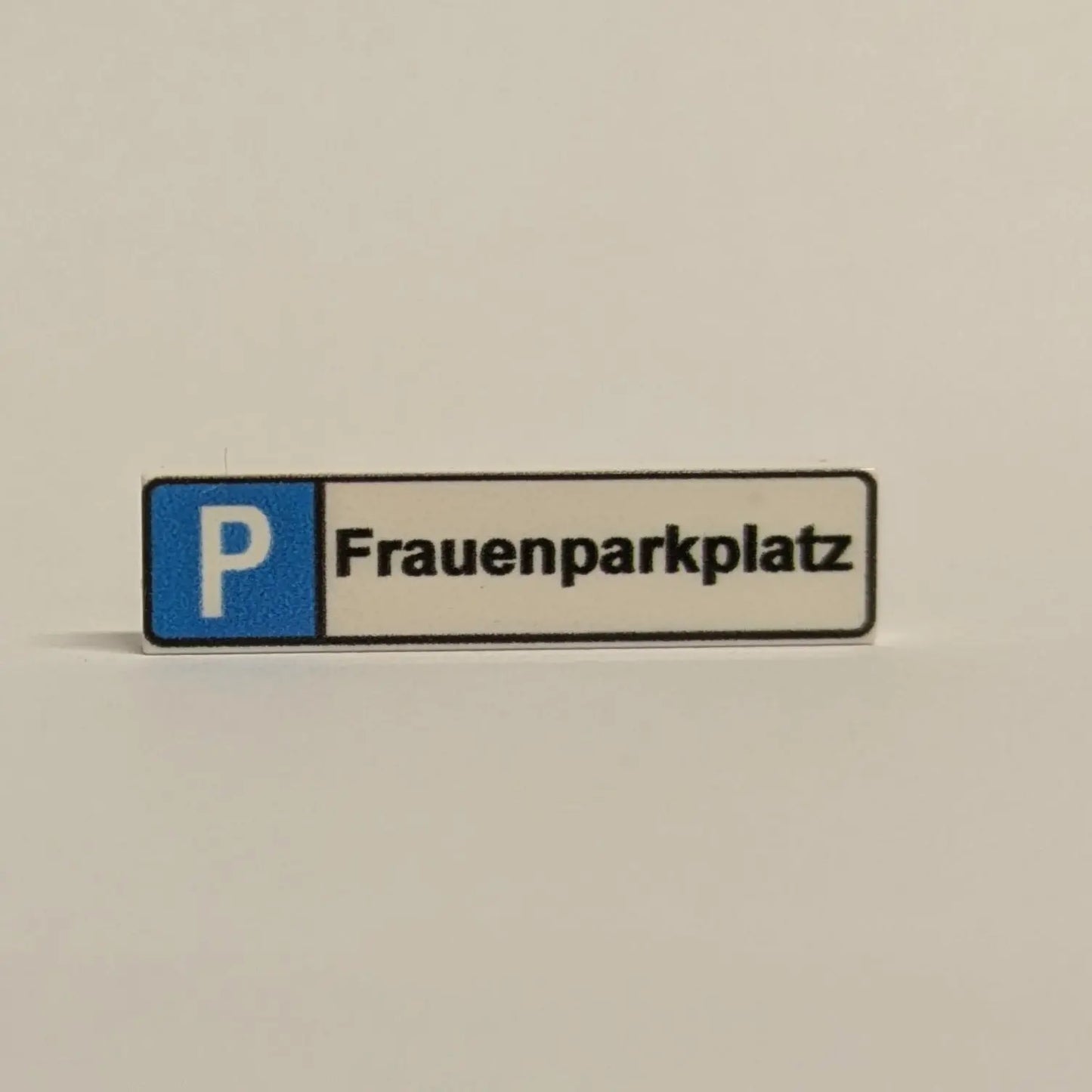 "Parkplatzkennzeichen" 1x4 Tile zur Auswahl Brickhunter.shop