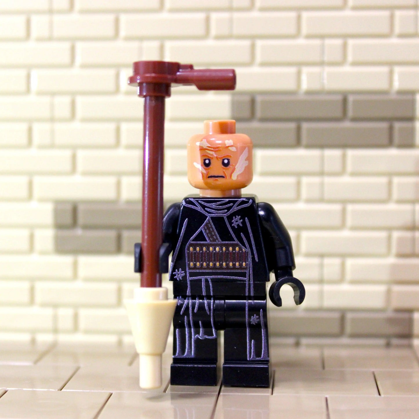 "Tribal Crimelord" Minifigur, 1 of 50 limited Edition Brickhunter.shop