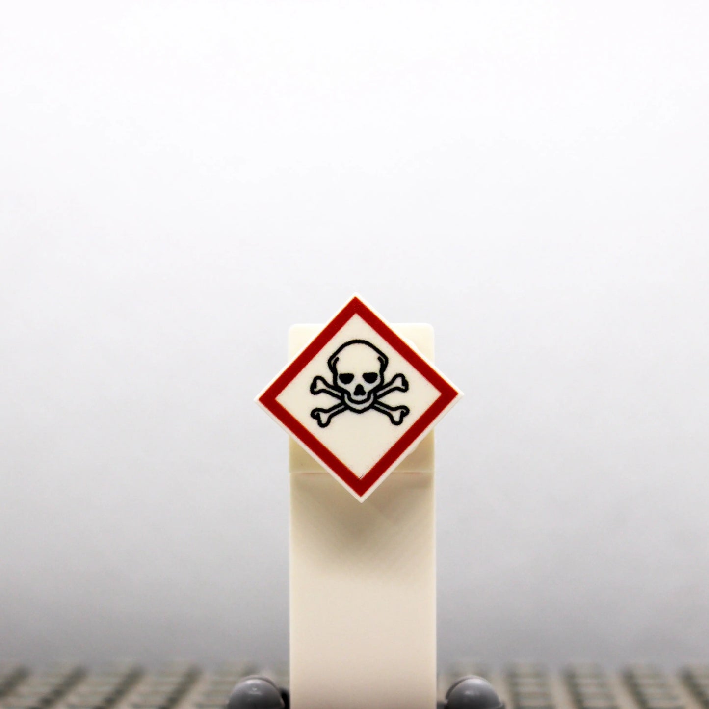 "GHS sehr giftig" 2x2 Tile Brickhunter.shop